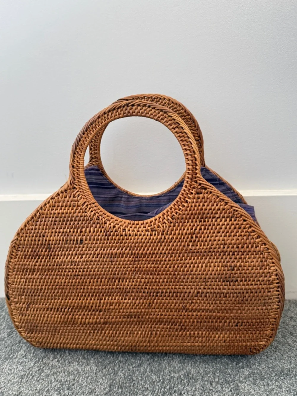 Anthropologie Bali rattan reed woven weave honey brown medium hand bag tote lned - Picture 2 of 6